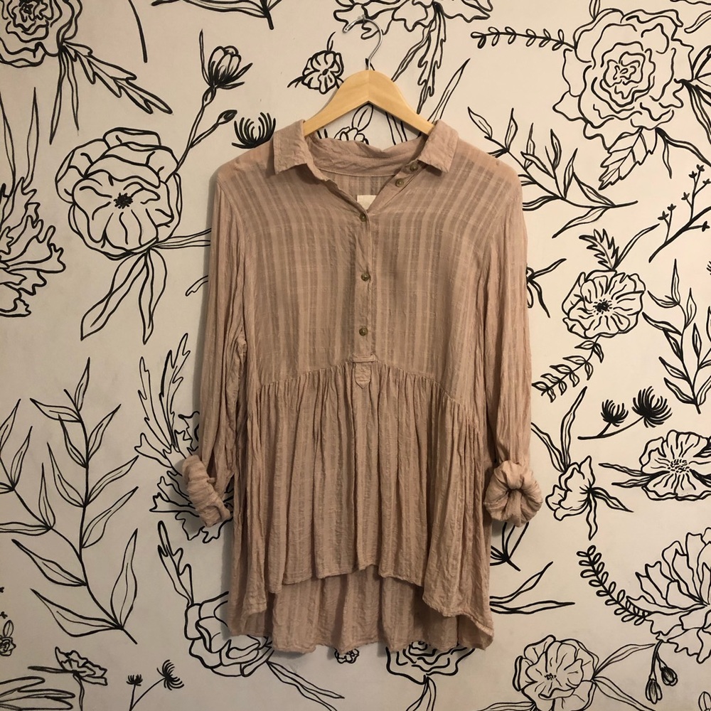 ✨  Blush Pink Flowy Button Up Blouse